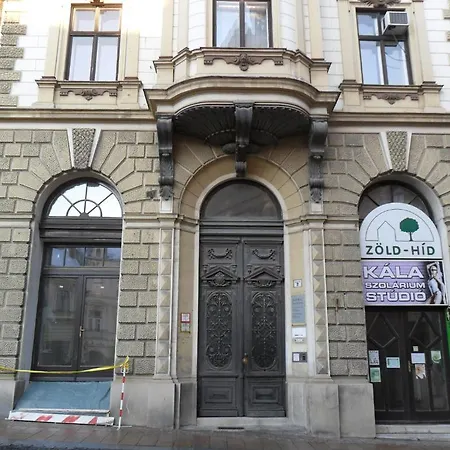 Apartmán Central Apartman Pětikostelí